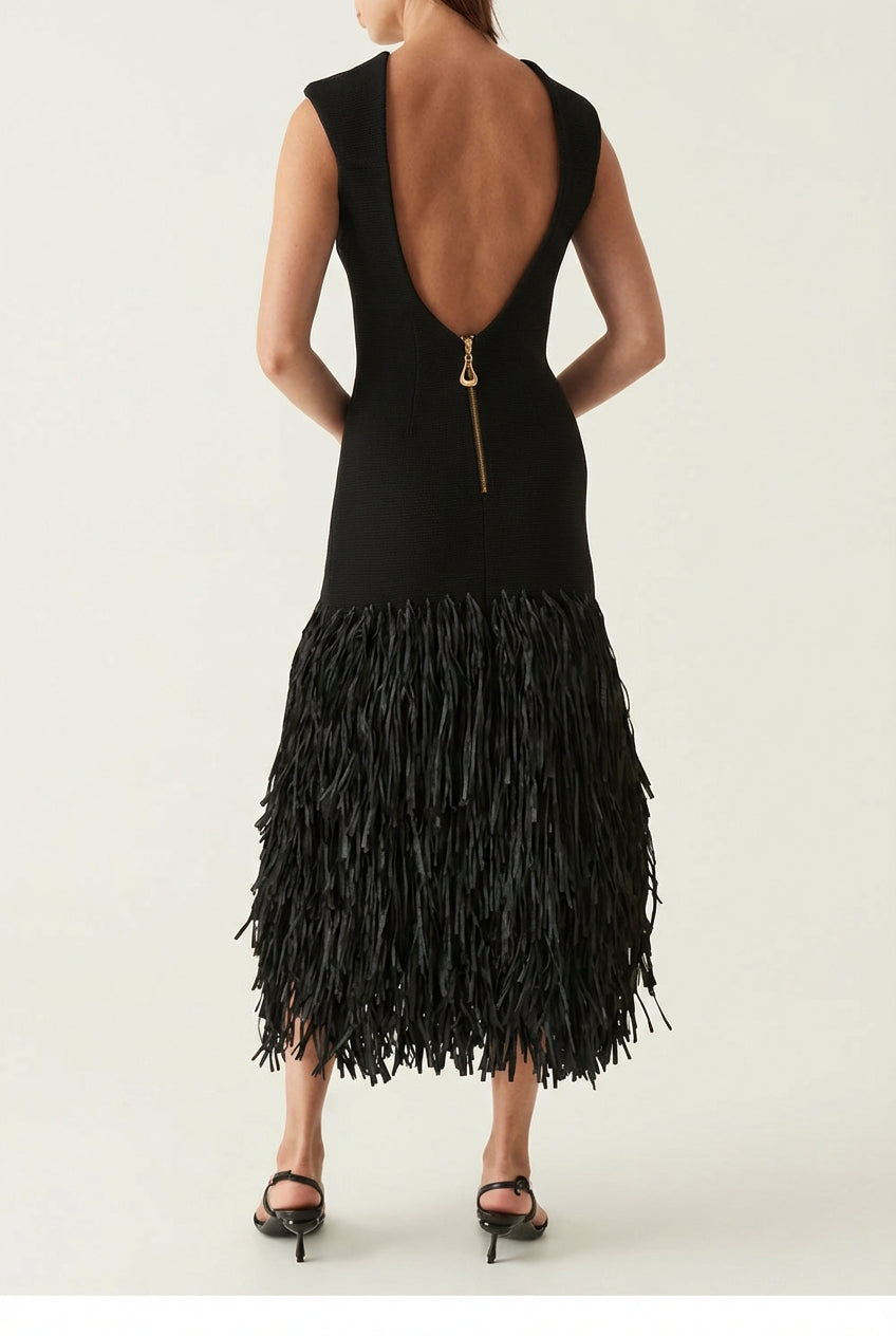 Ana™ | Vestido elegante con flecos y espalda abierta