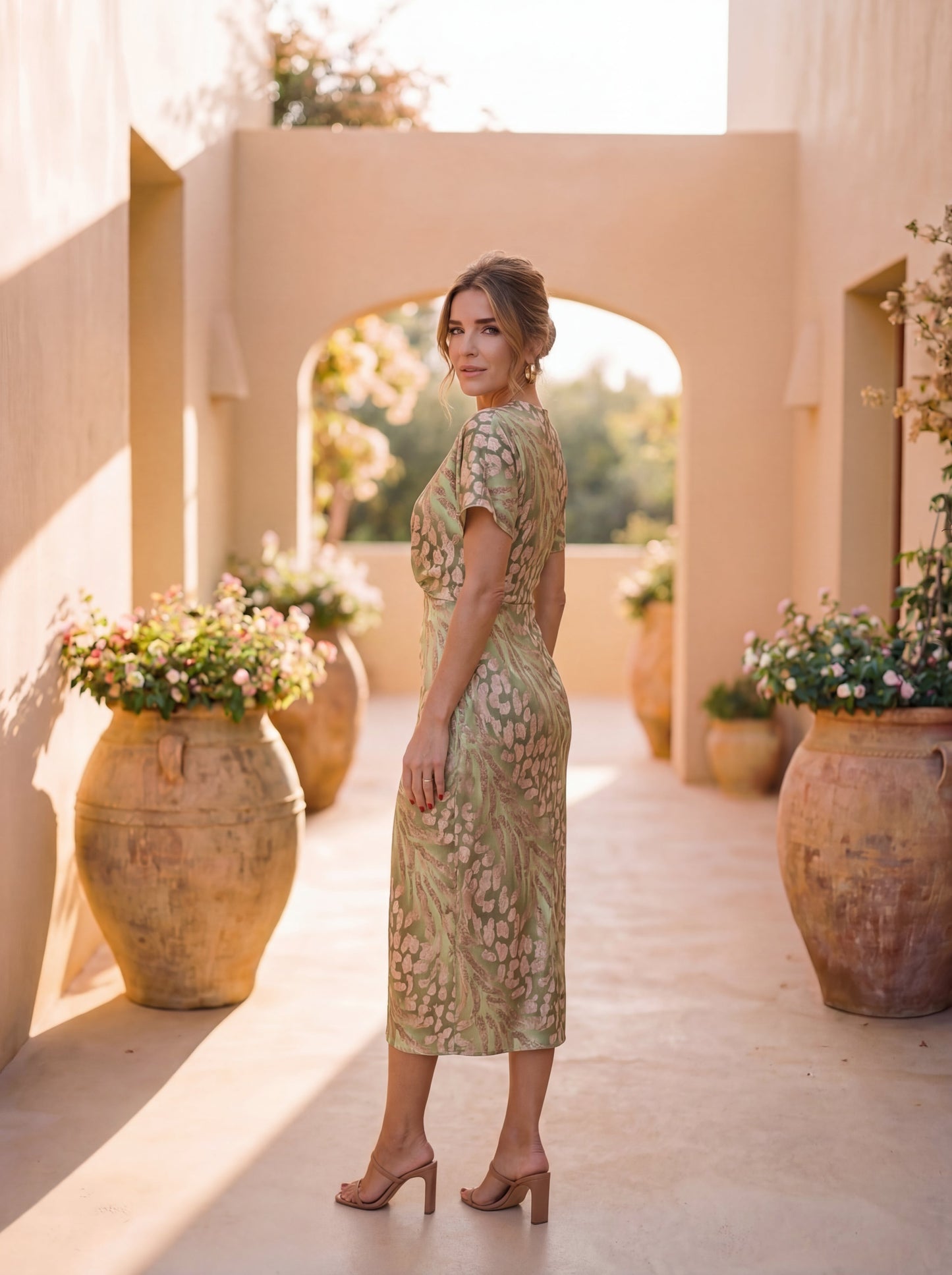 Calandra™ | Vestido elegante que estiliza tu figura sin esfuerzo